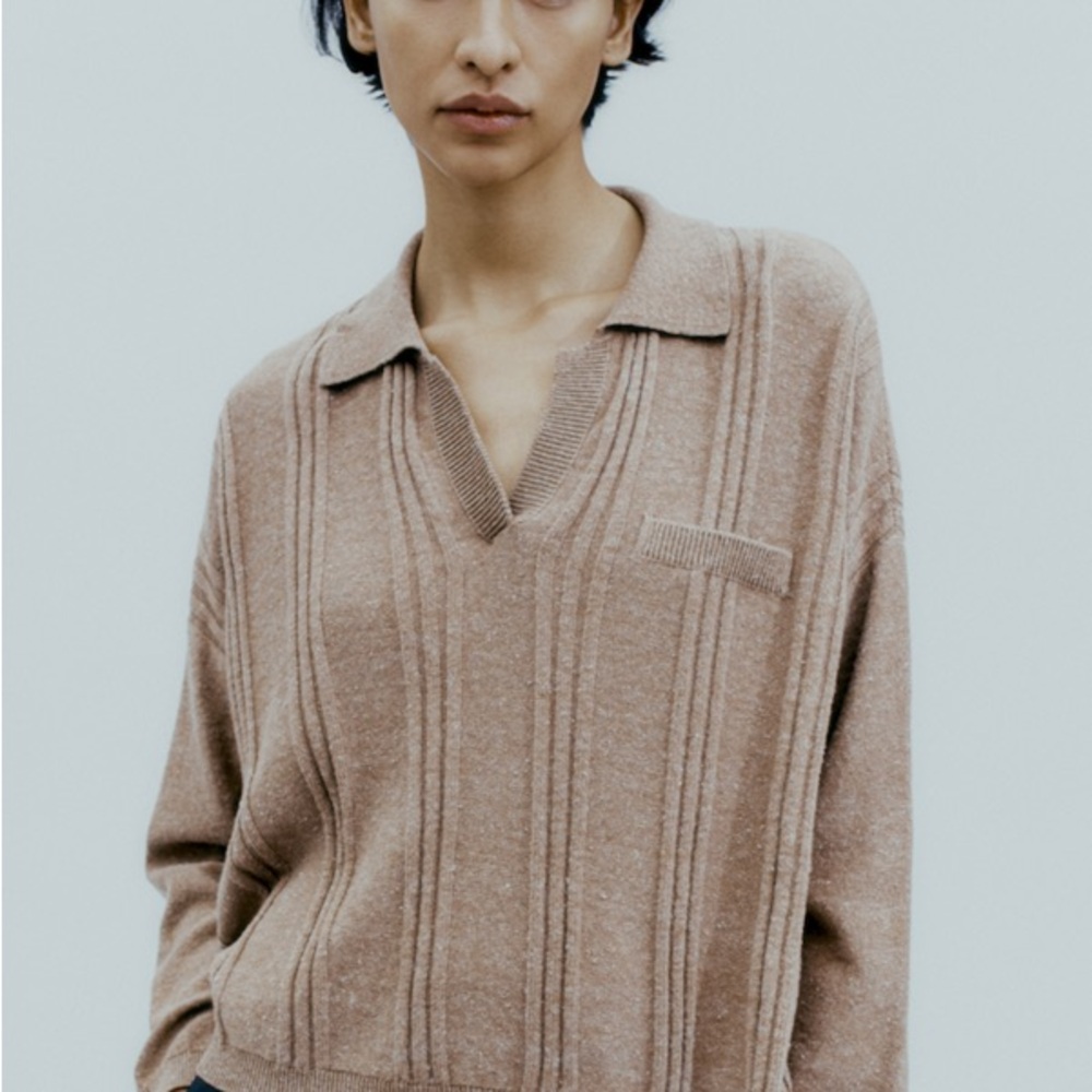 Relaxed V-Neck Pullover Sweater in Camel - Picture 3 of 9